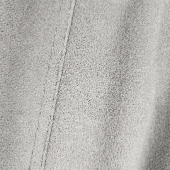 Burberry wool/cashmere coat size 6 with removable collar - Picture 13 of 14